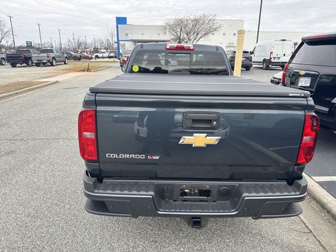 Used 2019 Chevrolet Colorado Z71 image 9