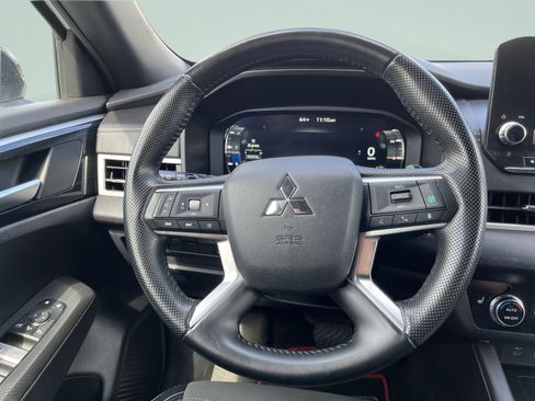 Used 2024 Mitsubishi Outlander Ralliart AWD/4WD image 27