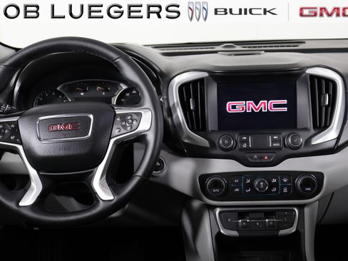 Certified 2024 GMC Terrain SLT w/ Infotainment Package II AWD/4WD image 19