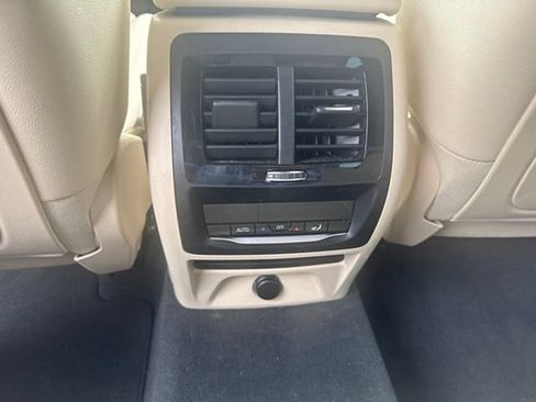 Used 2018 BMW X3 xDrive30i AWD/4WD image 16