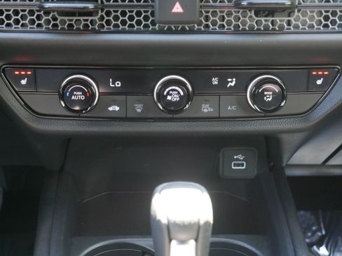 Used 2025 Honda HR-V Sport image 18