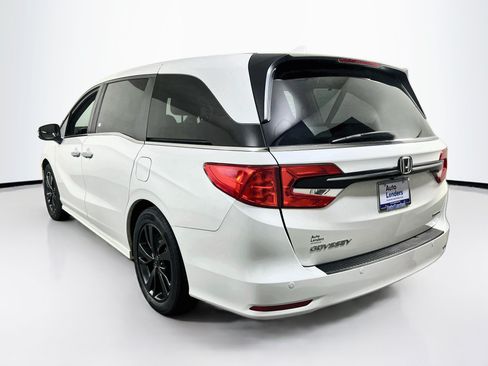 Used 2023 Honda Odyssey Touring image 7