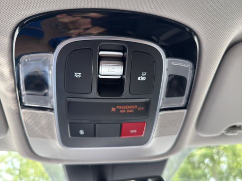 Certified 2023 Hyundai Tucson Limited AWD/4WD image 28