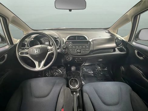 Used 2013 Honda Fit Sport image 10