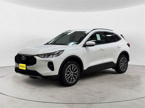 New 2025 Ford Escape Base image 1