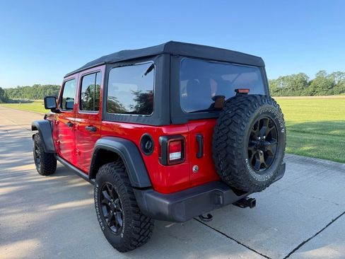 Used 2021 Jeep Wrangler Unlimited Sport AWD/4WD image 8