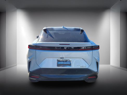 New 2026 Lexus RZ 450e AWD image 6