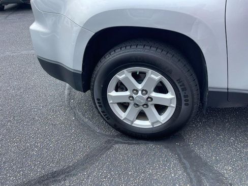 Used 2016 GMC Acadia SLE AWD/4WD image 8