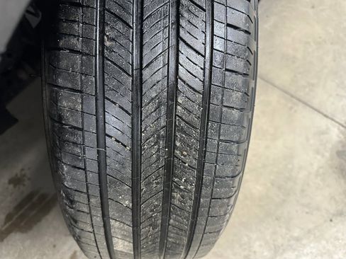 Certified 2023 Chevrolet Equinox LT image 37