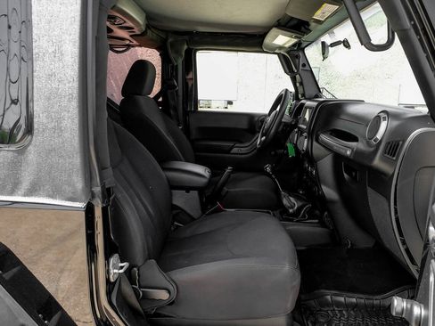 Used 2014 Jeep Wrangler Sport AWD/4WD image 32