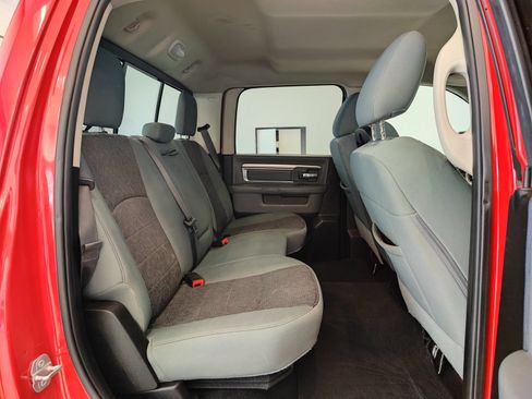 Used 2019 RAM 1500 Big Horn AWD/4WD image 15