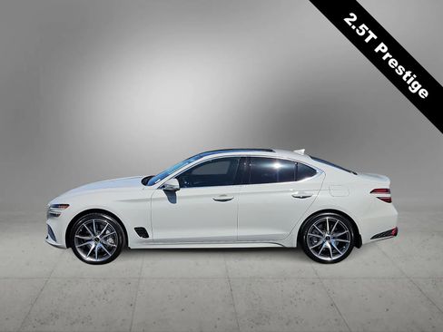 Used 2026 Genesis G70 2.5T Prestige RWD image 5