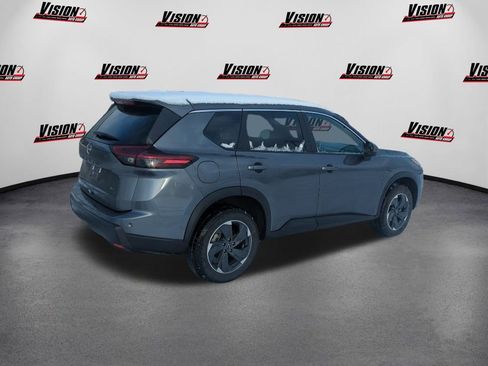 Certified 2025 Nissan Rogue SV image 5