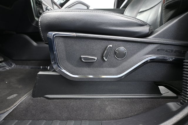 Used 2023 Ford F150 Lariat w/ Equipment Group 502A High AWD/4WD image 17