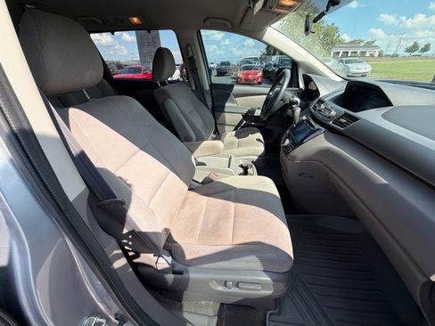 Used 2016 Honda Odyssey SE image 14