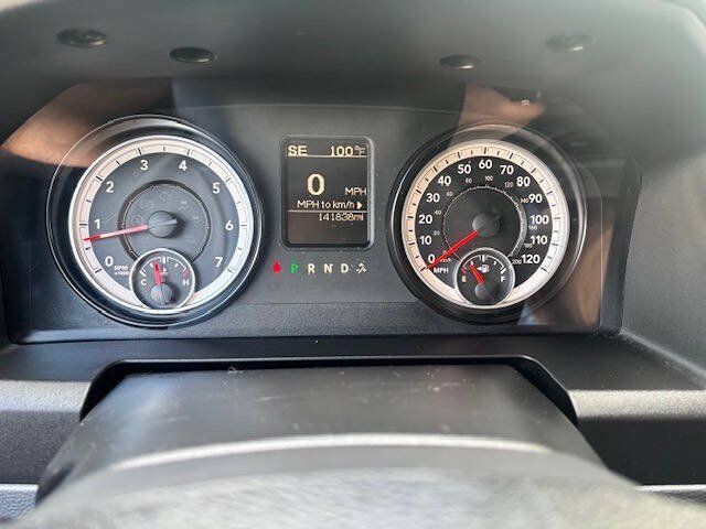 Used 2015 RAM 1500 Big Horn RWD image 21