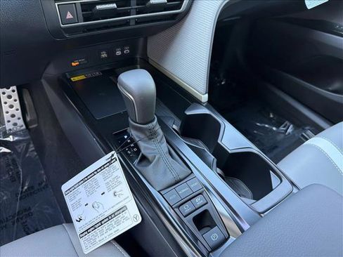 Certified 2026 Toyota Camry SE image 18