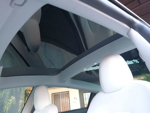 Used 2023 Tesla Model 3 Standard Range image 26