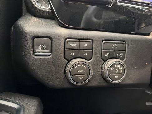 New 2026 Chevrolet Silverado 1500 RST AWD/4WD image 15