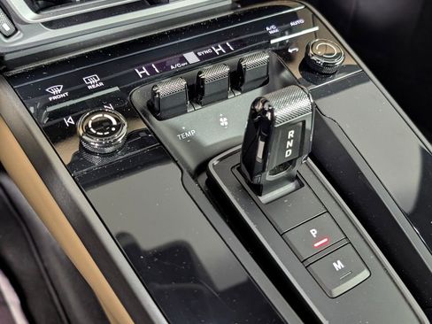 Certified 2021 Porsche 911 Carrera image 30