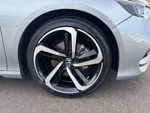 Used 2020 Honda Accord Sport image 8