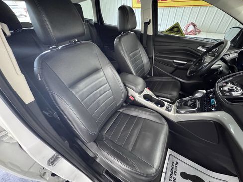 Used 2013 Ford Escape SEL image 38