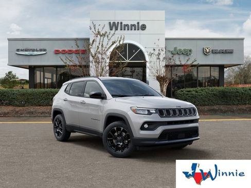 New 2026 Jeep Compass Latitude image 6
