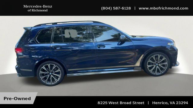 Used 2020 BMW X7 M50i w/ Dynamic Handling Package AWD/4WD image 3