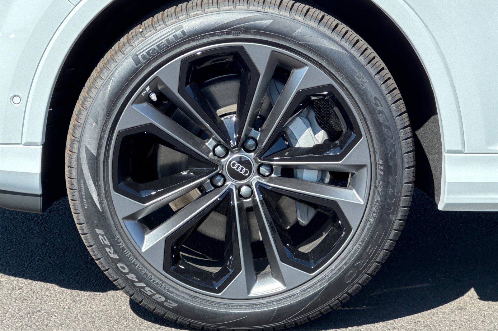 Used 2025 Audi Q7 3.0T Premium Plus AWD/4WD image 24