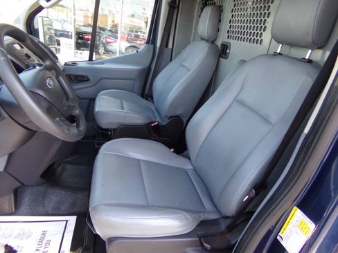 Used 2016 Ford Transit 250 130 Medium Roof RWD image 49