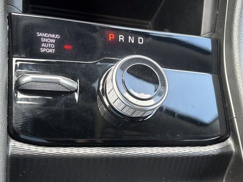 Used 2024 Jeep Grand Cherokee Limited AWD/4WD image 37