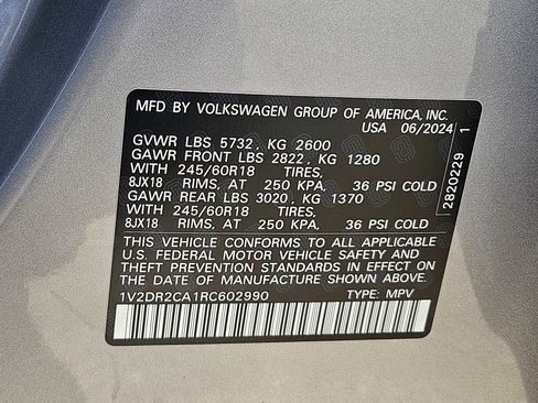 Used 2024 Volkswagen Atlas SE FWD image 34