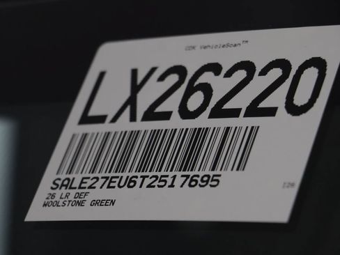 Certified 2026 Land Rover Defender 110 X-Dynamic SE AWD/4WD image 24