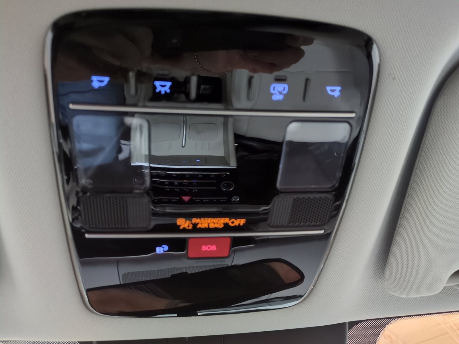 Certified 2024 Hyundai Santa Fe SE AWD/4WD image 27