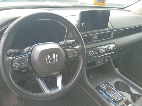 Used 2023 Honda Pilot EX-L image 6