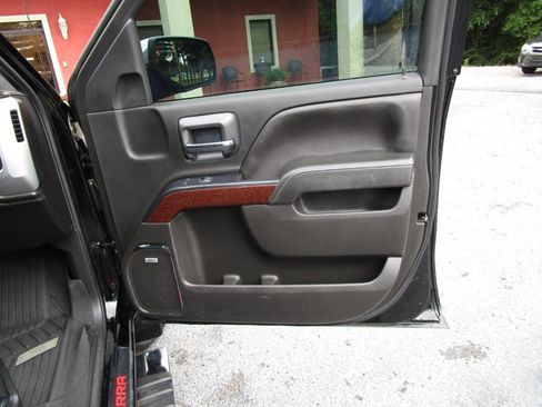 Used 2018 GMC Sierra 1500 SLT w/ SLT Premium Package AWD/4WD image 34