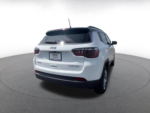 Used 2025 Jeep Compass Limited AWD/4WD image 14
