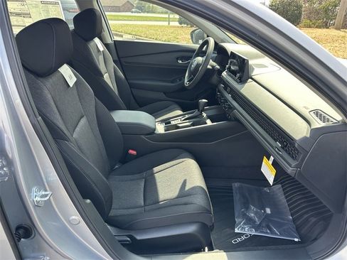 New 2025 Honda Accord SE image 14