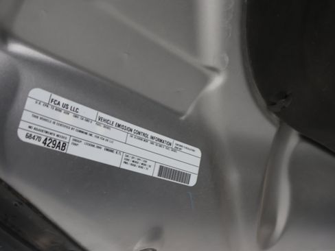Used 2020 RAM 2500 Big Horn w/ Level 2 Equipment Group AWD/4WD image 21