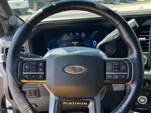 Used 2025 Ford F250 Platinum AWD/4WD image 15
