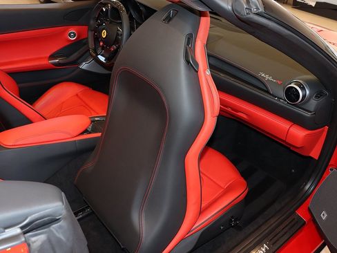 Certified 2022 Ferrari Portofino M image 49