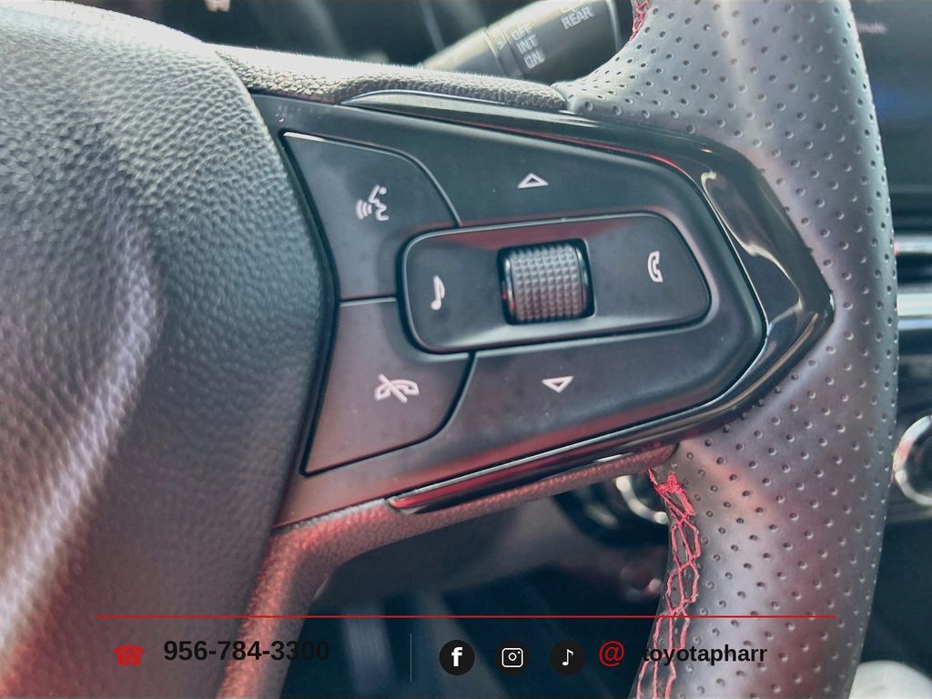 Used 2026 Chevrolet Trax RS w/ Driver Confidence Package FWD image 11