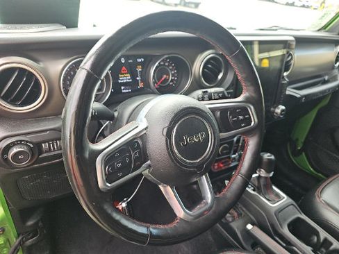 Used 2019 Jeep Wrangler Unlimited Rubicon w/ Uconnect 4C Nav & Sound Group AWD/4WD image 7