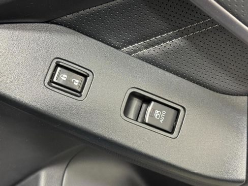 Used 2018 Subaru Forester 2.5i Touring image 23