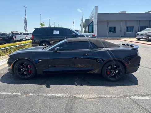 Used 2021 Chevrolet Camaro SS RWD image 4