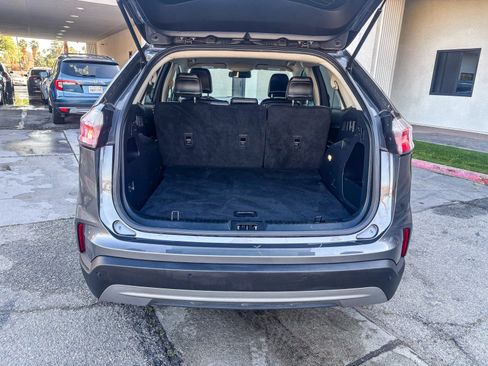 Used 2024 Ford Edge SEL image 14