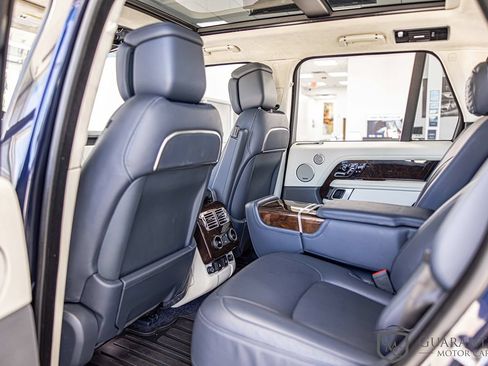 Used 2021 Land Rover Range Rover Autobiography AWD/4WD image 34