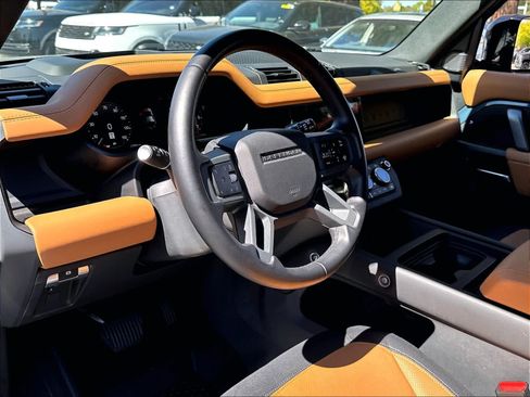 Used 2024 Land Rover Defender 110 X-Dynamic SE AWD/4WD image 14