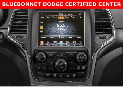 Used 2020 Jeep Grand Cherokee Laredo RWD image 7