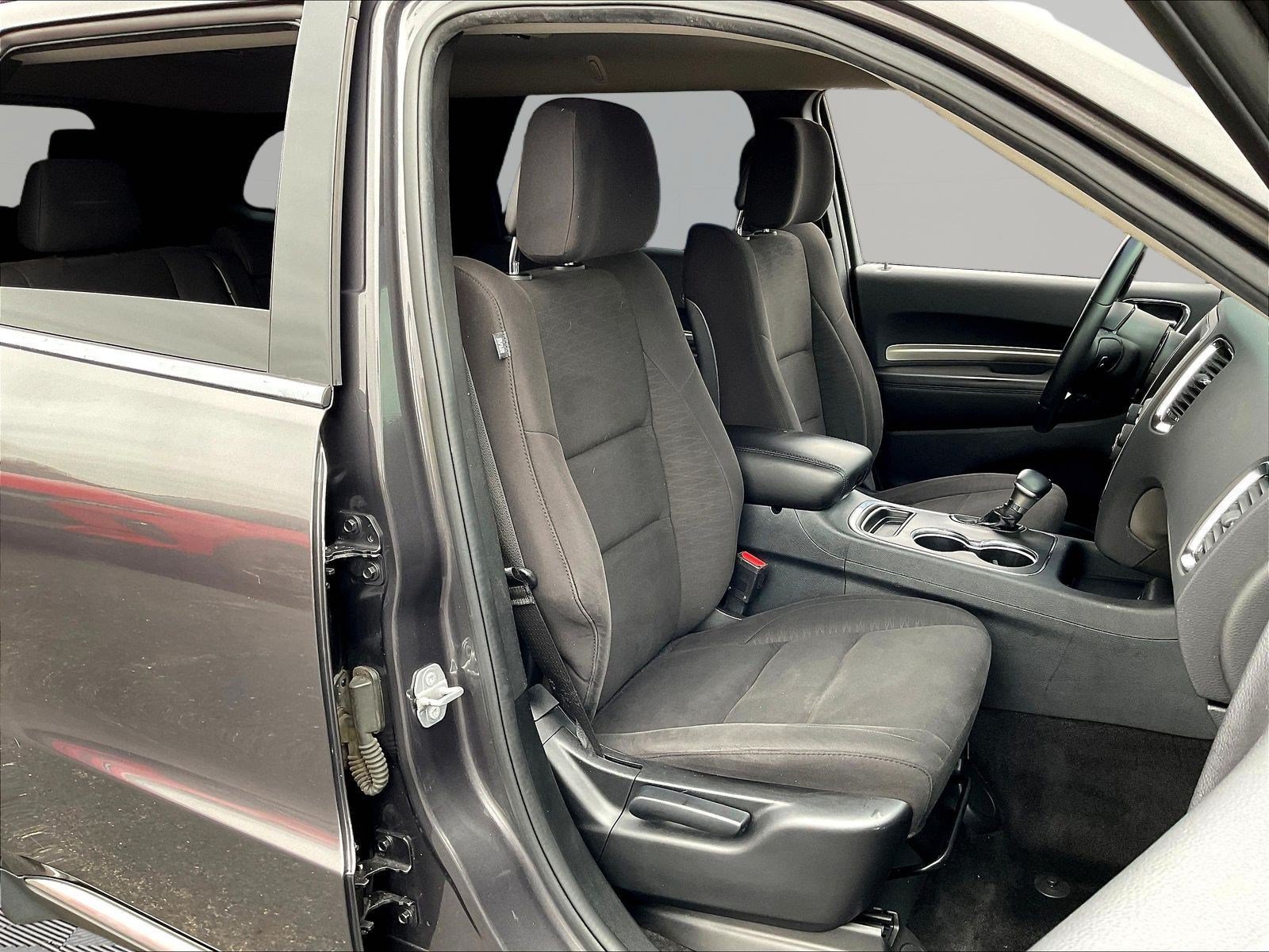 Used 2018 Dodge Durango SXT w/ 3rd Row Seating Group RWD image 30